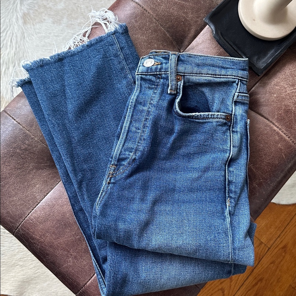 Re/Done High Rise Destroyed Jeans - Picture 3 of 14